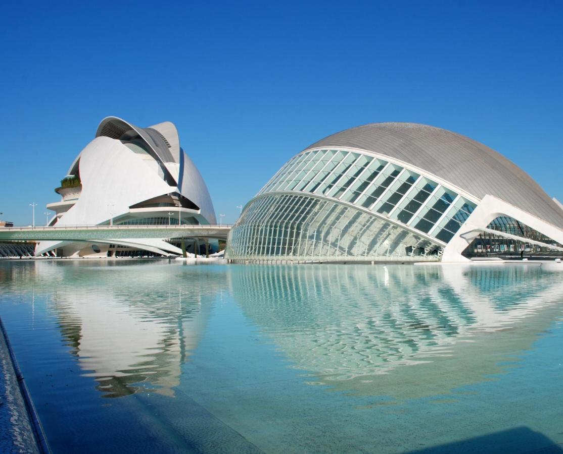 Jl Ciudad De Las Artes Valencie Exteriér fotografie