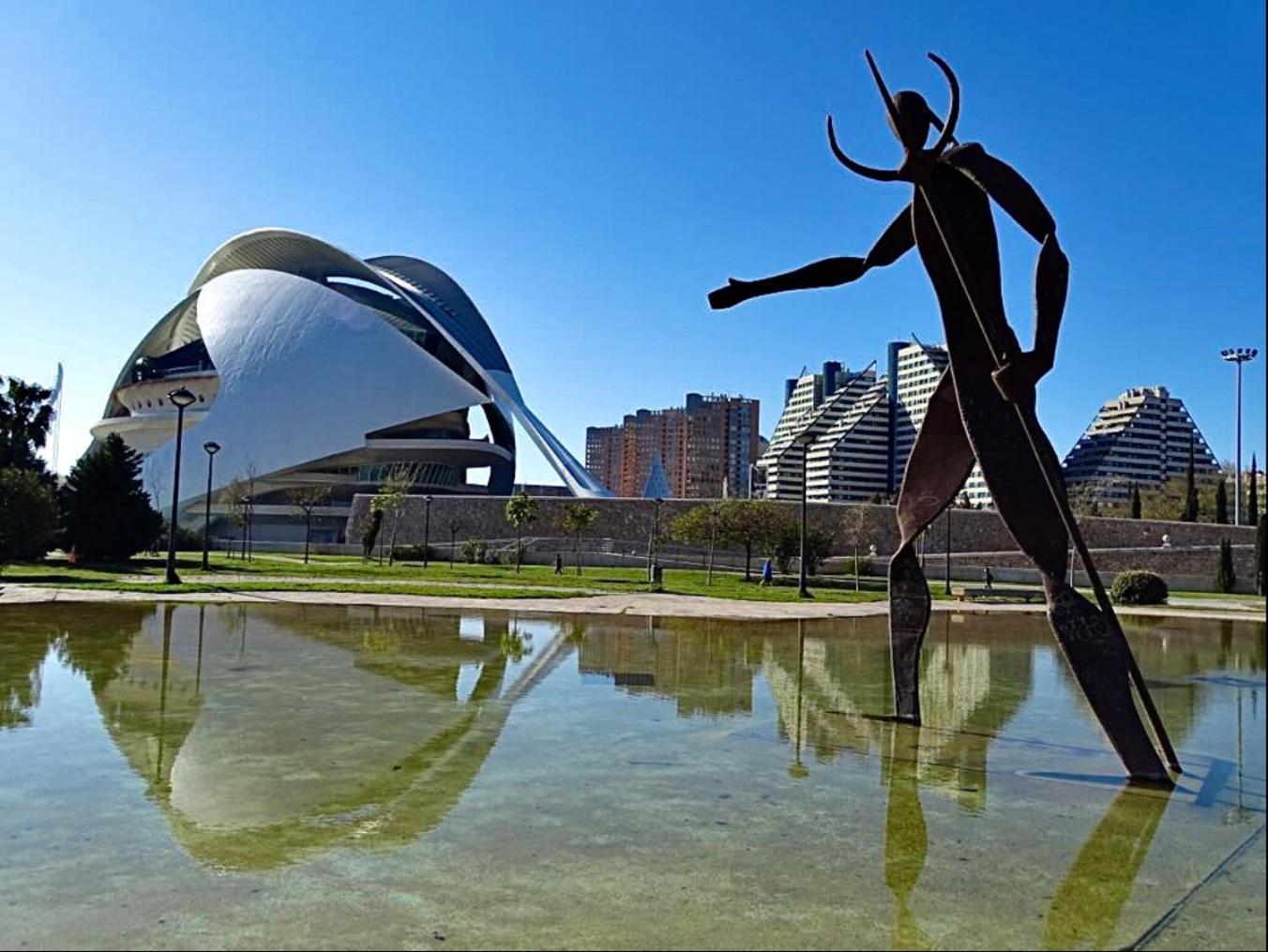 Jl Ciudad De Las Artes Valencie Exteriér fotografie